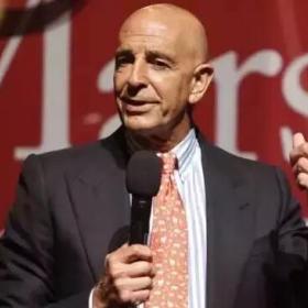 特朗普财长候选人揭移民帮身后资本大鳄面纱，柯罗尼基金浮出水面