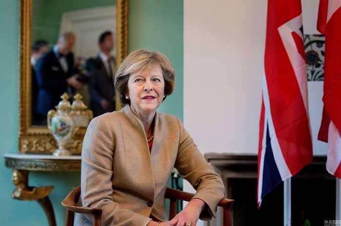 英国脱欧草案公布，英爱不存在硬边界，爱尔兰身份更具优势！
