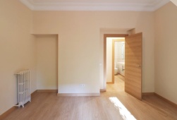 西班牙马德里金融区绝佳公寓-YMBM-V106