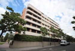 西班牙马德里使馆区现代化三居室-YMO-V239