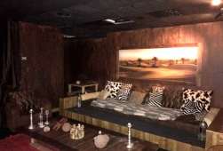 西班牙马德里市中心私人影音设备展示厅+卖场-MADC033 (V1)