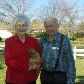 华人移民：我的美国老邻居，经常偷偷“溜进”我们家院子里...