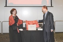 送钱、给房、给永居! 祖国妈妈喊你回国了,这些新政真给力