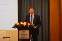 中国成第四大移民输出国，近千万中国出生的人生活在海外