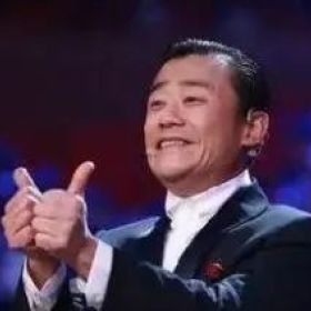 周立波要被无罪释放？开庭10次后美国法院撤案，只因这个证据…