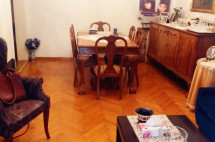 一手房源|雅典中部中装公寓，位置佳，150平仅12万欧元