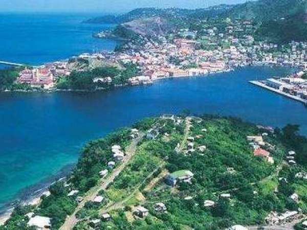 格林纳达购房入籍政策