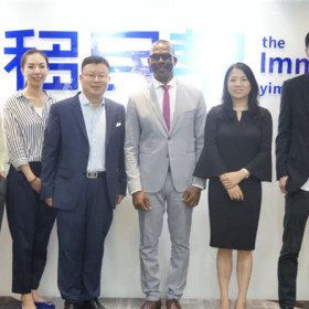 格林纳达移民局长莅临移民帮，权威解读多项利好新政！