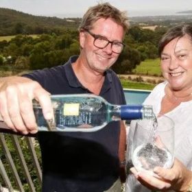 澳洲夫妇买下地产后竟发现下面“有矿”，一年净赚4000万$！