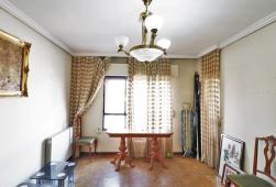 西班牙马德里西南生活区田园之家明亮三居室-YMO-V579