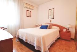 西班牙马德里西南生活区现代三居室-YMGR-V512