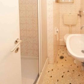 移民房产严选|雅典市中心两套高性价比公寓，价格不到15万欧！