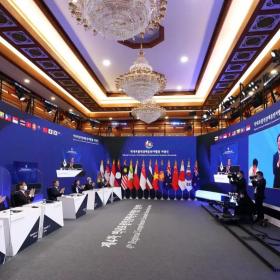 GDP涨幅创纪录增21.4%，又迎RCEP利好！投资这个国家赚钱机会来了！