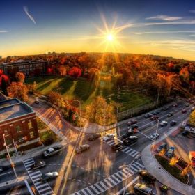 自由 or 束缚？哪一个才是真实的加拿大？