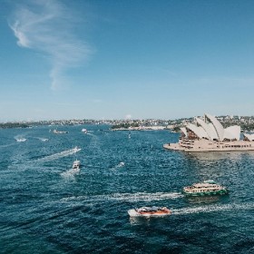 澳洲连续三年蝉联富豪首选移民地，安全、毗邻亚洲成加分因素