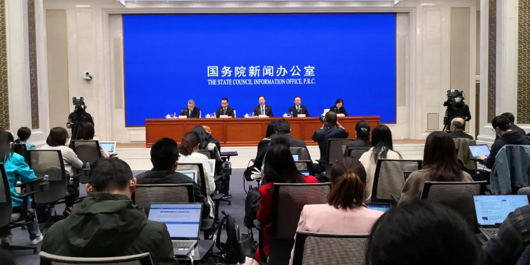 疫情期间海外中国留学生如何确保安全？想回国怎么办？四部门最新回应来了