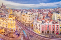 热门问答|西班牙长居、永居、入籍享受福利有何区别？除了50万欧还有其他移民方式吗？