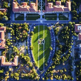 斯坦福大学曾经差点破产，是什么拯救了一代名校？