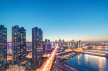 特朗普移民新政不得人心，知名科技巨头纷纷反对，美国社会得不偿失！