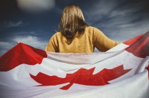 该不该加拿大移民呢？先看看别人的感受再做决定吧！