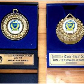 澳洲小学的奖项太多了，不以成绩论英雄，女儿拿奖到手软！