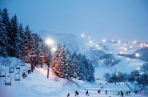 世界顶级粉雪胜地的独栋别墅，买就送私人温泉、车位、330平米永久产权的土地！