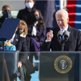 拜登上任“三把火”，签署多项行政命令！