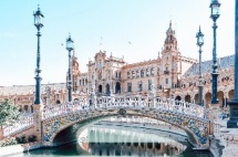 西班牙购房移民VS非盈利永居移民，哪个更适合你？