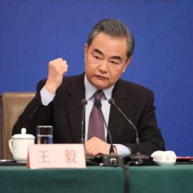 重磅！中国推国际旅行健康证明，回国有望免除隔离，欧美跟进，世界重开在望！