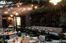 自由花园四期2月进展：莫西东村酒店客房出租率达到约90%