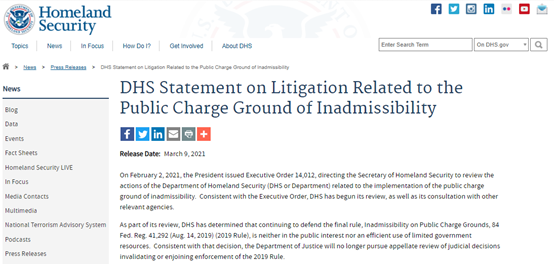 美国公共负担新规被正式撤销！拿这些福利将不影响绿卡申请...