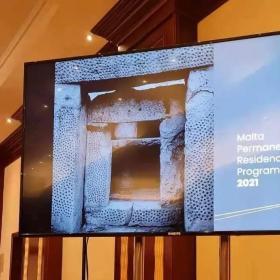 移民英国有点“贵”？那么最低仅需7万欧、还能拿欧盟永居的欧洲小英国怎么样？