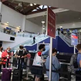 Delta变种肆虐，美国决定继续维持旅行禁令