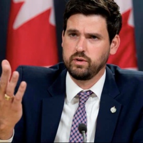 加拿大2023-2025年移民计划即将发布