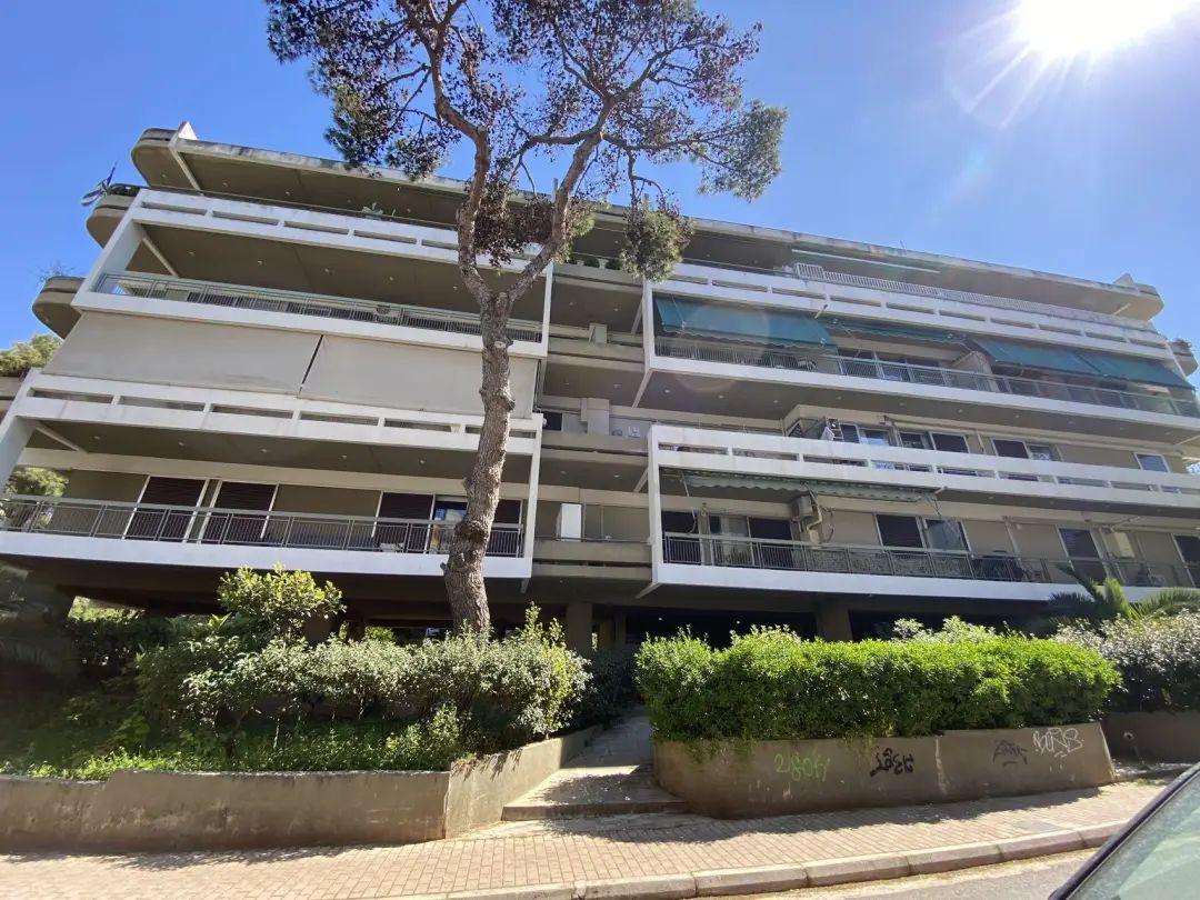 希腊房产优选 | 雅典北部富人区精品大两居，ACS学区房，宜居宜租