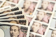 日本首相跟着特朗普学变脸！辞职反转风波的真相竟然是......